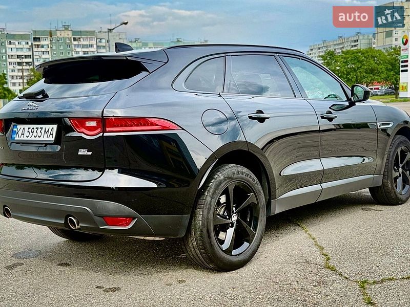 Внедорожник / Кроссовер Jaguar F-Pace 2016 в Запорожье