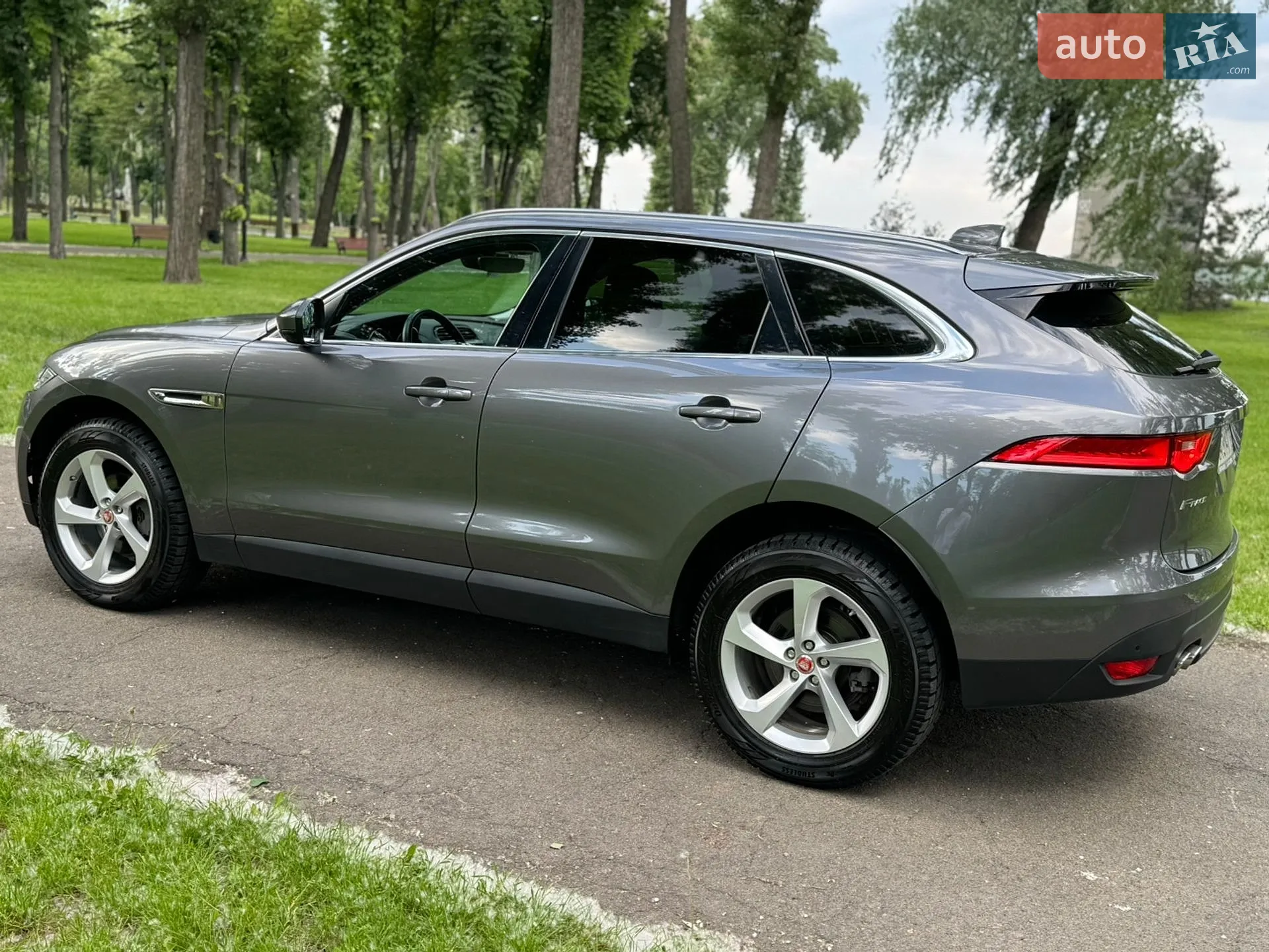 2019 Jaguar F-Pace - мініатюра 9