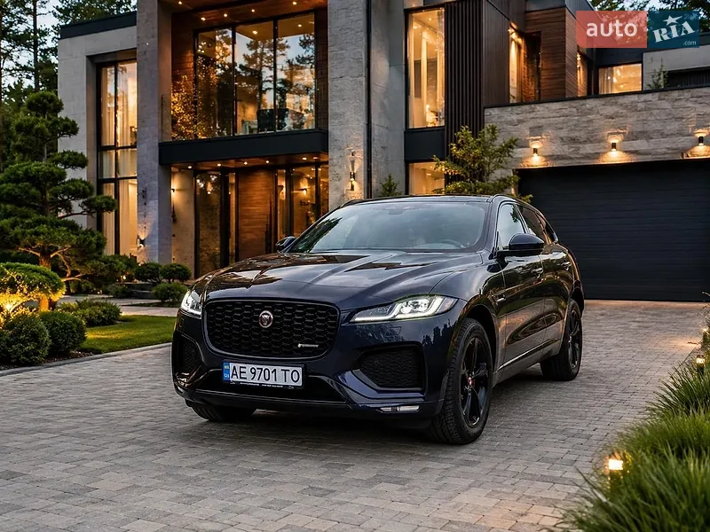 Jaguar F-Pace
