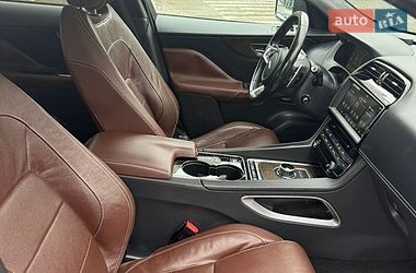 Позашляховик / Кросовер Jaguar F-Pace 2016 в Києві