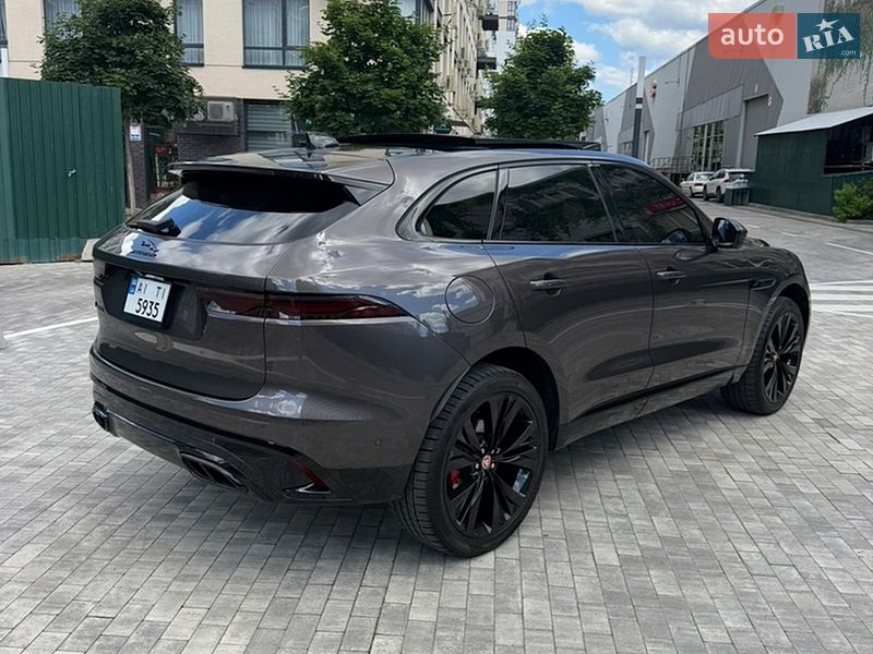 Внедорожник / Кроссовер Jaguar F-Pace 2021 в Киеве