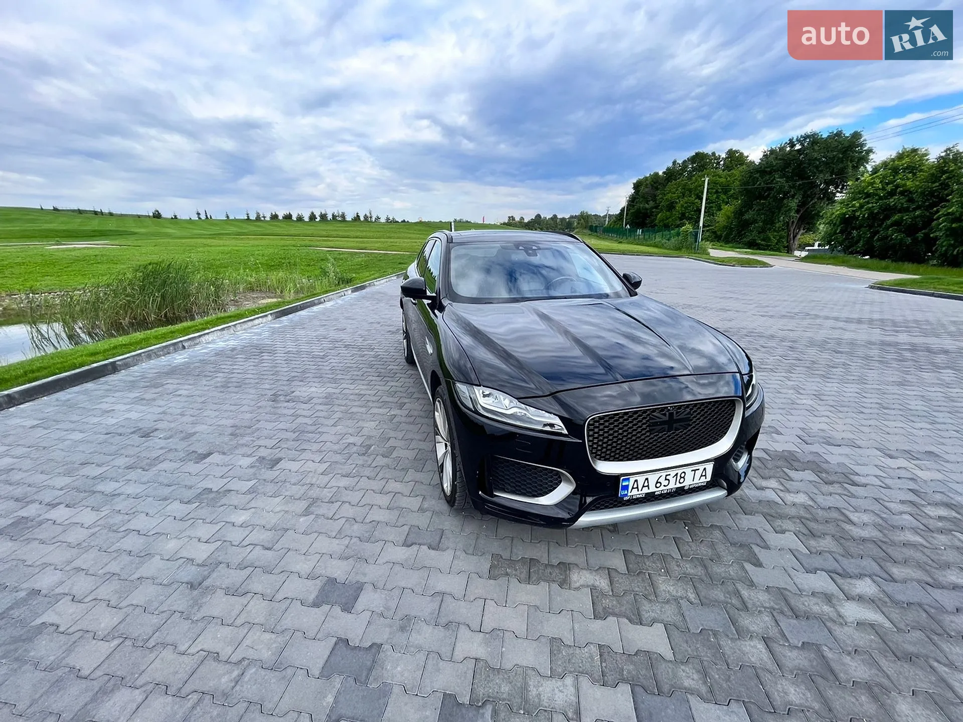 2017 Jaguar F-Pace - мініатюра 9