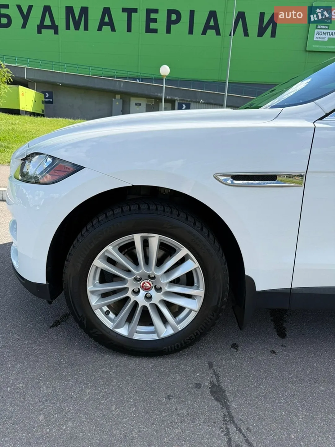 2018 Jaguar F-Pace - мініатюра 11