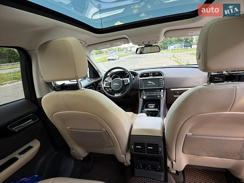 Внедорожник / Кроссовер Jaguar F-Pace 2018 в Киеве