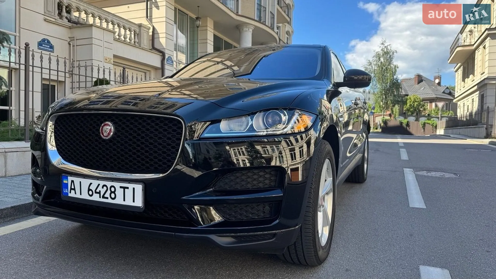 2020 Jaguar F-Pace - мініатюра 2