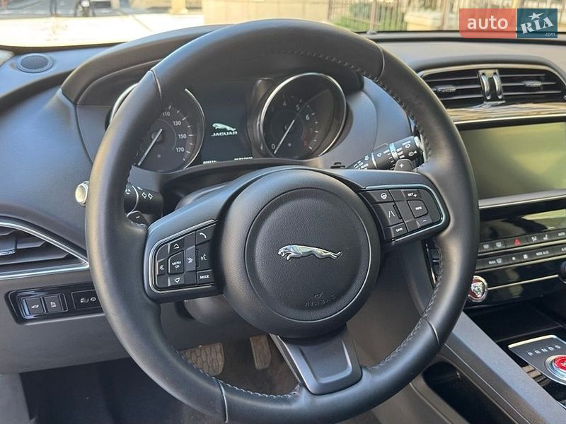 Внедорожник / Кроссовер Jaguar F-Pace 2020 в Киеве фото 35 Внедорожник / Кроссовер Jaguar F-Pace 2020 в Киеве