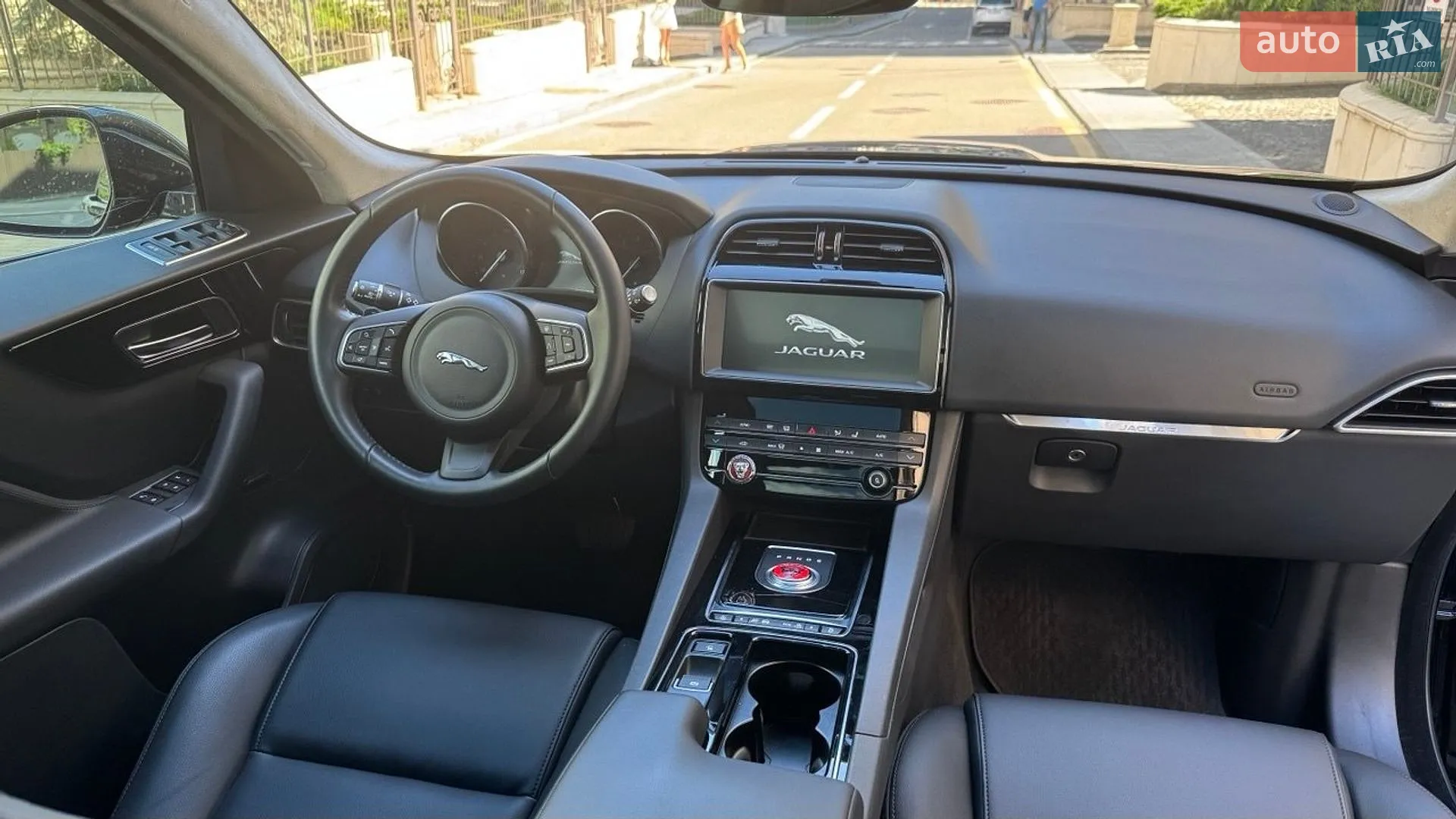 2020 Jaguar F-Pace - мініатюра 46