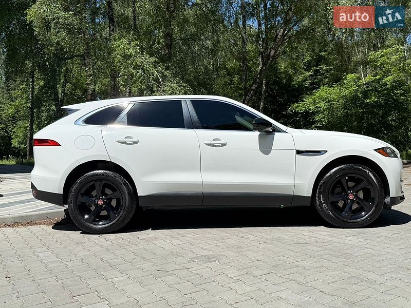 Внедорожник / Кроссовер Jaguar F-Pace 2019 в Тернополе
