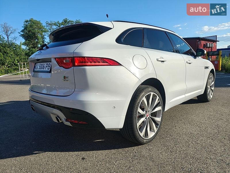Внедорожник / Кроссовер Jaguar F-Pace 2016 в Харькове