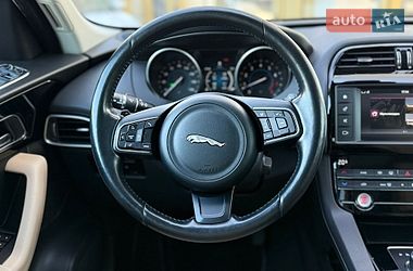 Позашляховик / Кросовер Jaguar F-Pace 2017 в Миколаєві фото 15 Позашляховик / Кросовер Jaguar F-Pace 2017 в Миколаєві