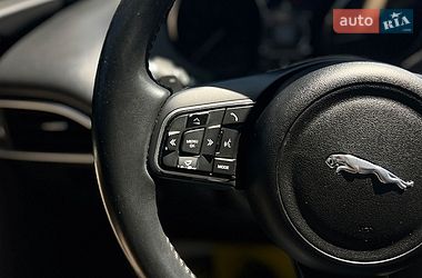Позашляховик / Кросовер Jaguar F-Pace 2017 в Івано-Франківську фото 11 Позашляховик / Кросовер Jaguar F-Pace 2017 в Івано-Франківську