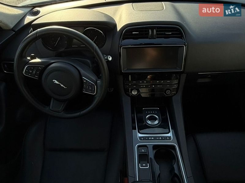 Внедорожник / Кроссовер Jaguar F-Pace 2018 в Харькове