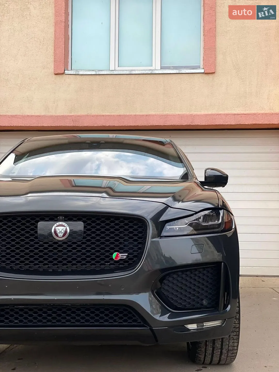 2018 Jaguar F-Pace - мініатюра 4