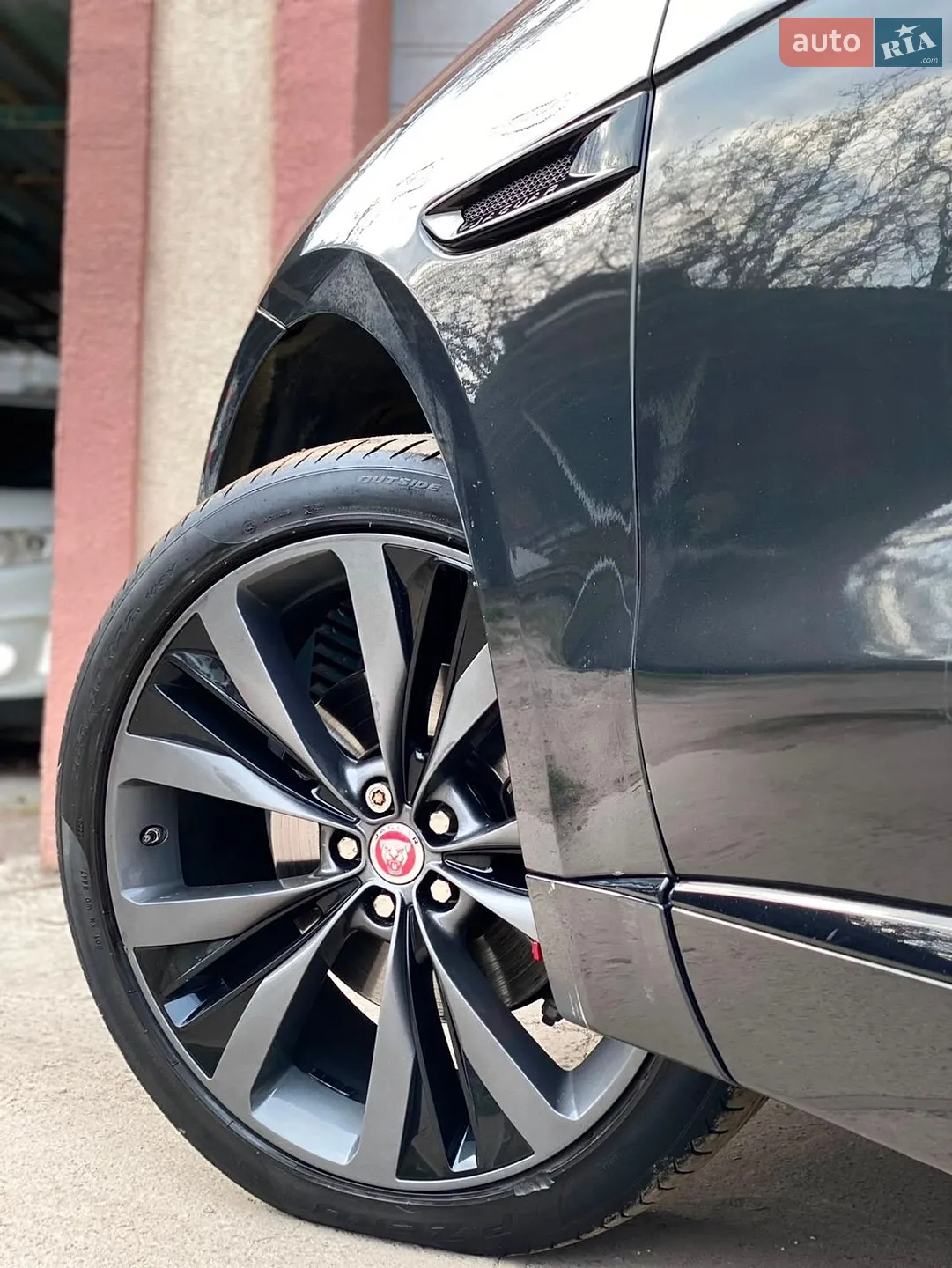 2018 Jaguar F-Pace - мініатюра 15