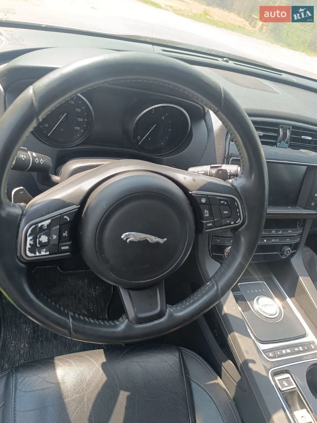 2016 Jaguar F-Pace - мініатюра 15