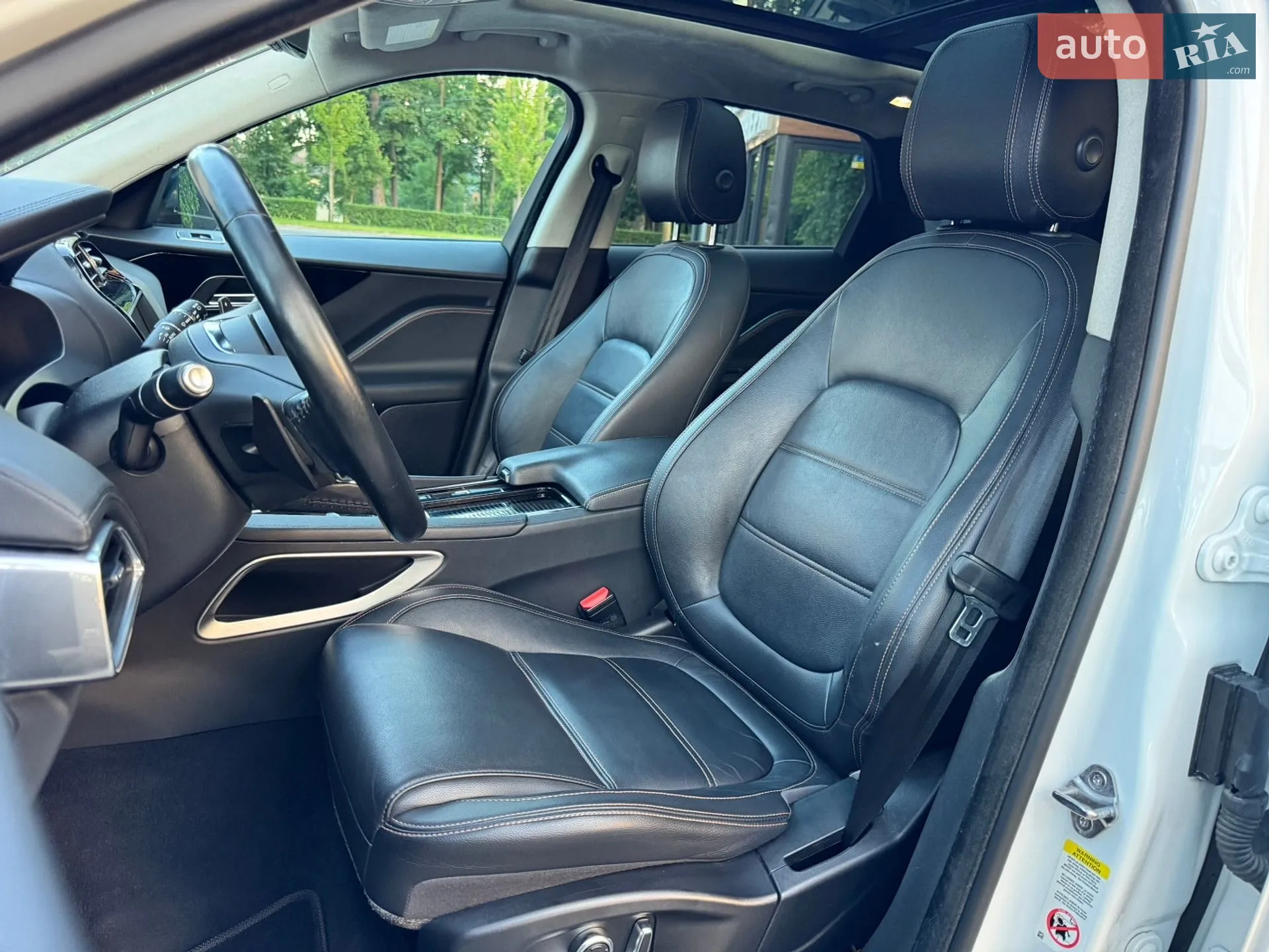 2019 Jaguar F-Pace - мініатюра 5