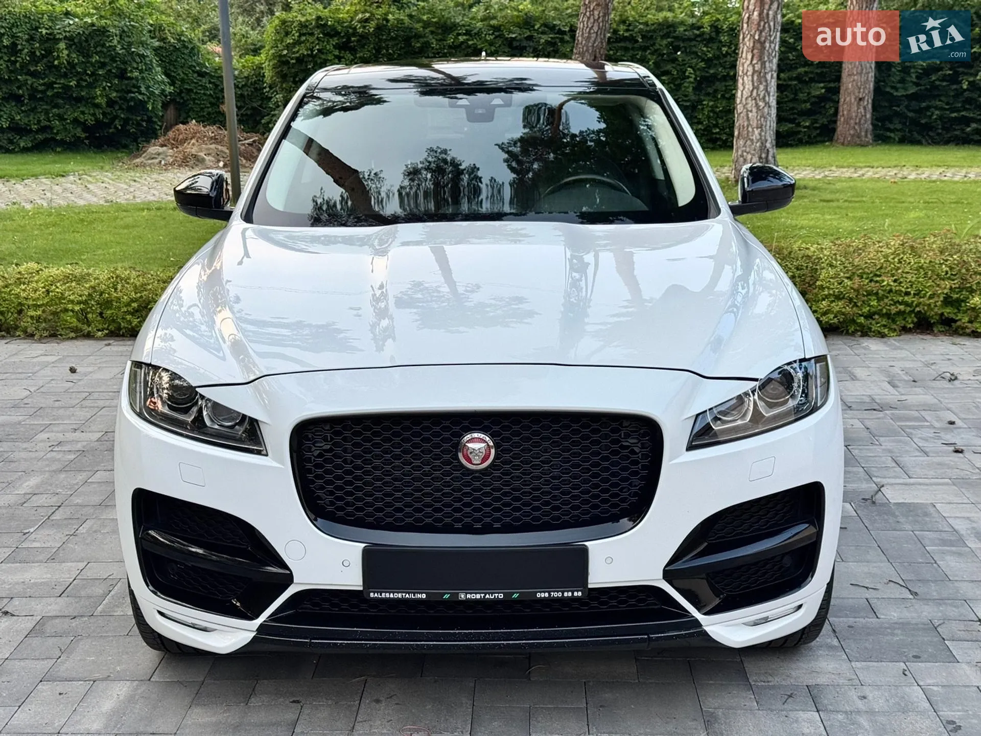 2019 Jaguar F-Pace - мініатюра 8