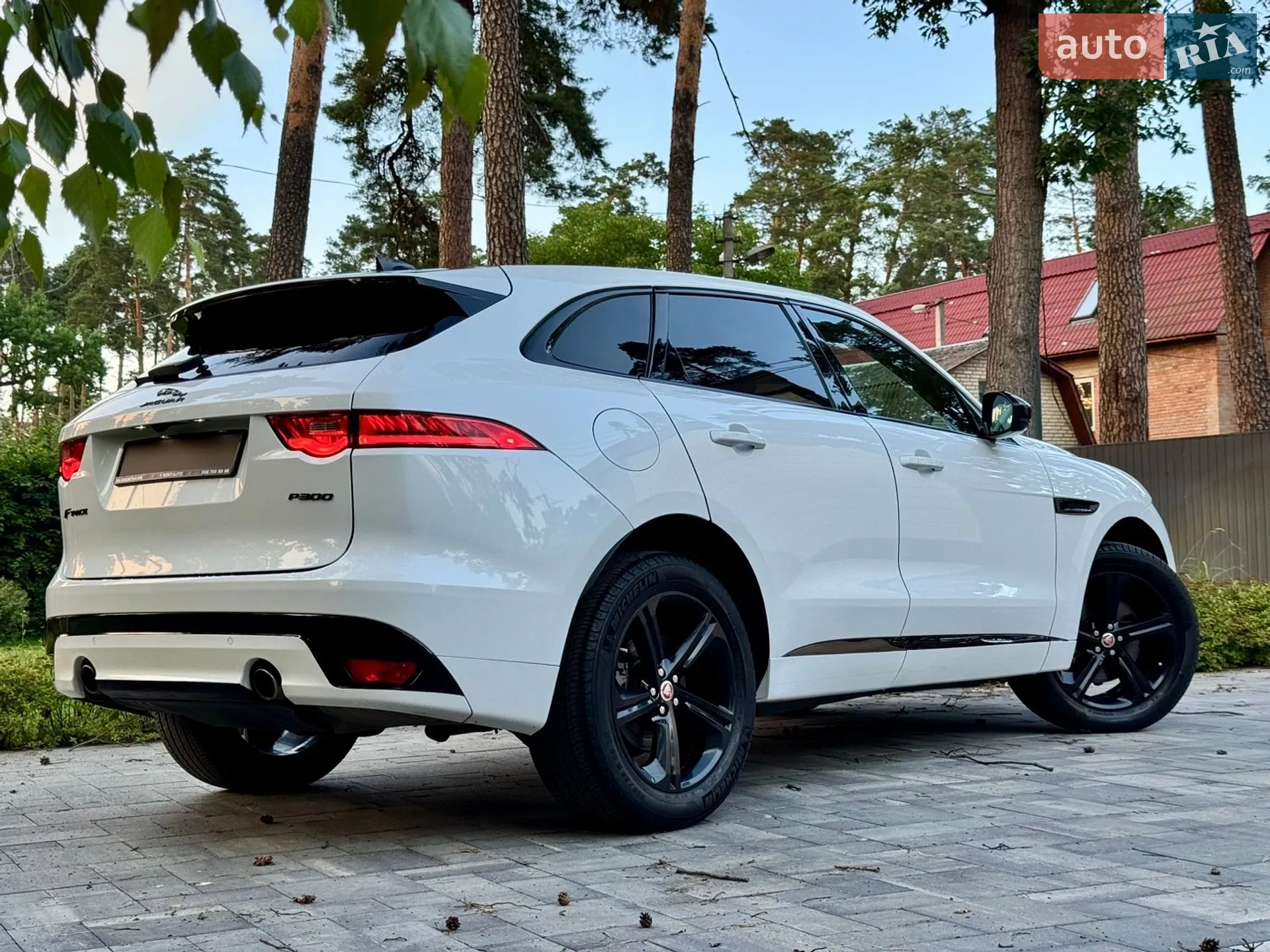 2019 Jaguar F-Pace - мініатюра 17