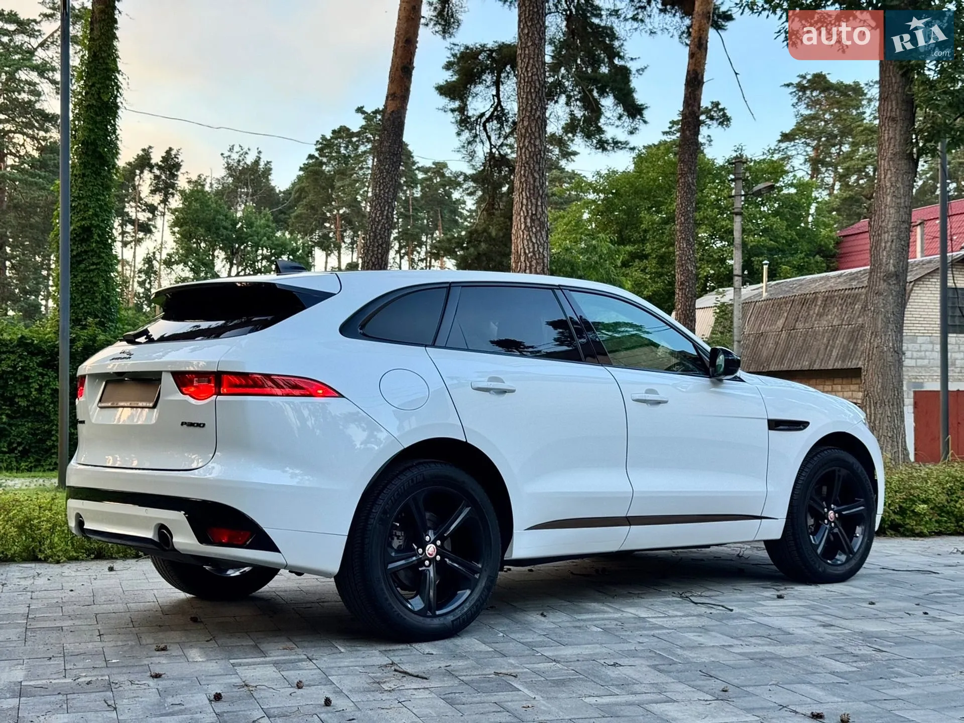 2019 Jaguar F-Pace - мініатюра 21