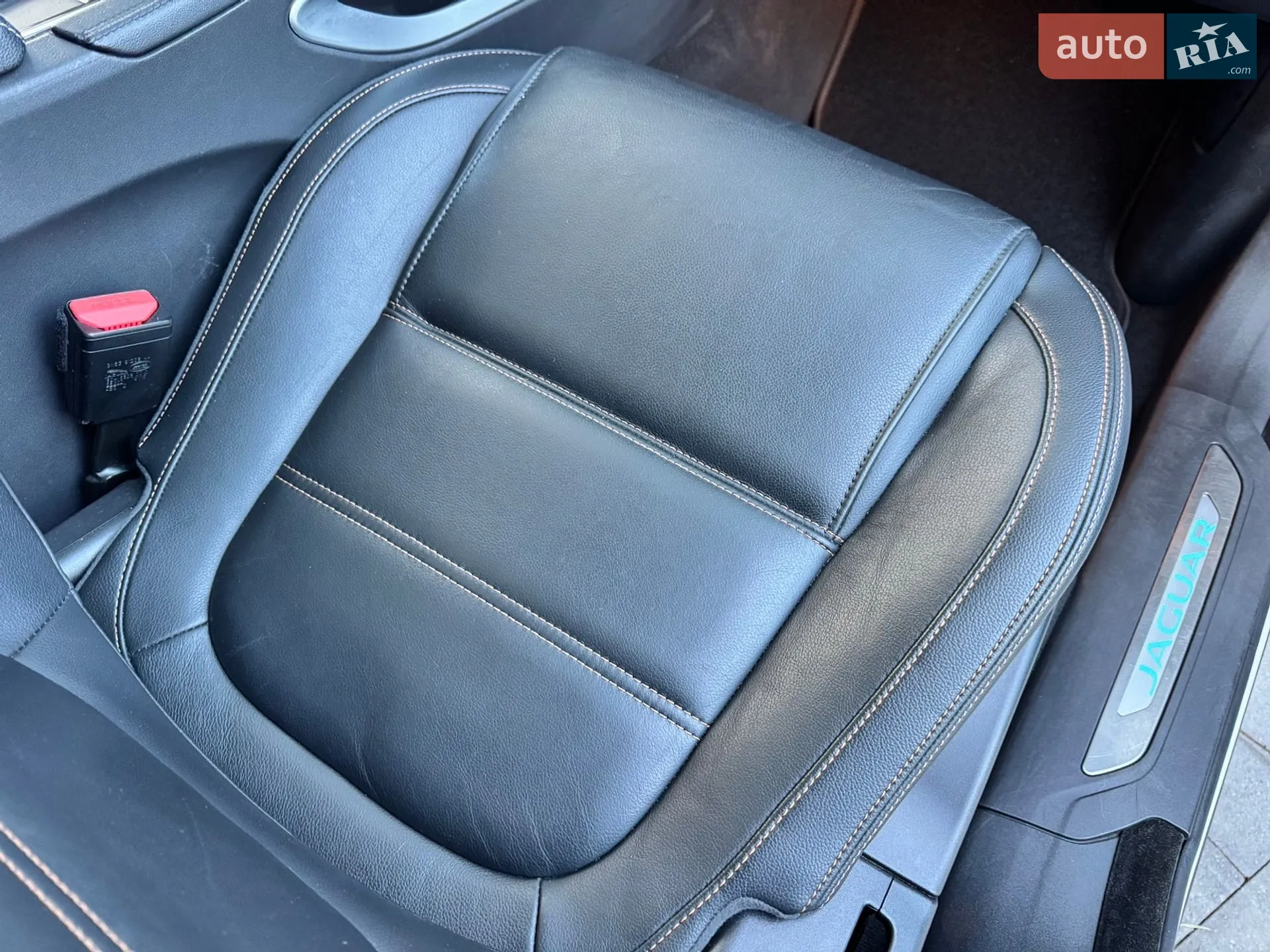 2019 Jaguar F-Pace - мініатюра 47