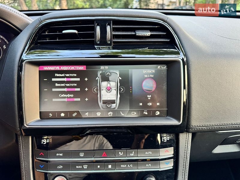 Внедорожник / Кроссовер Jaguar F-Pace 2019 в Киеве фото 83 Внедорожник / Кроссовер Jaguar F-Pace 2019 в Киеве