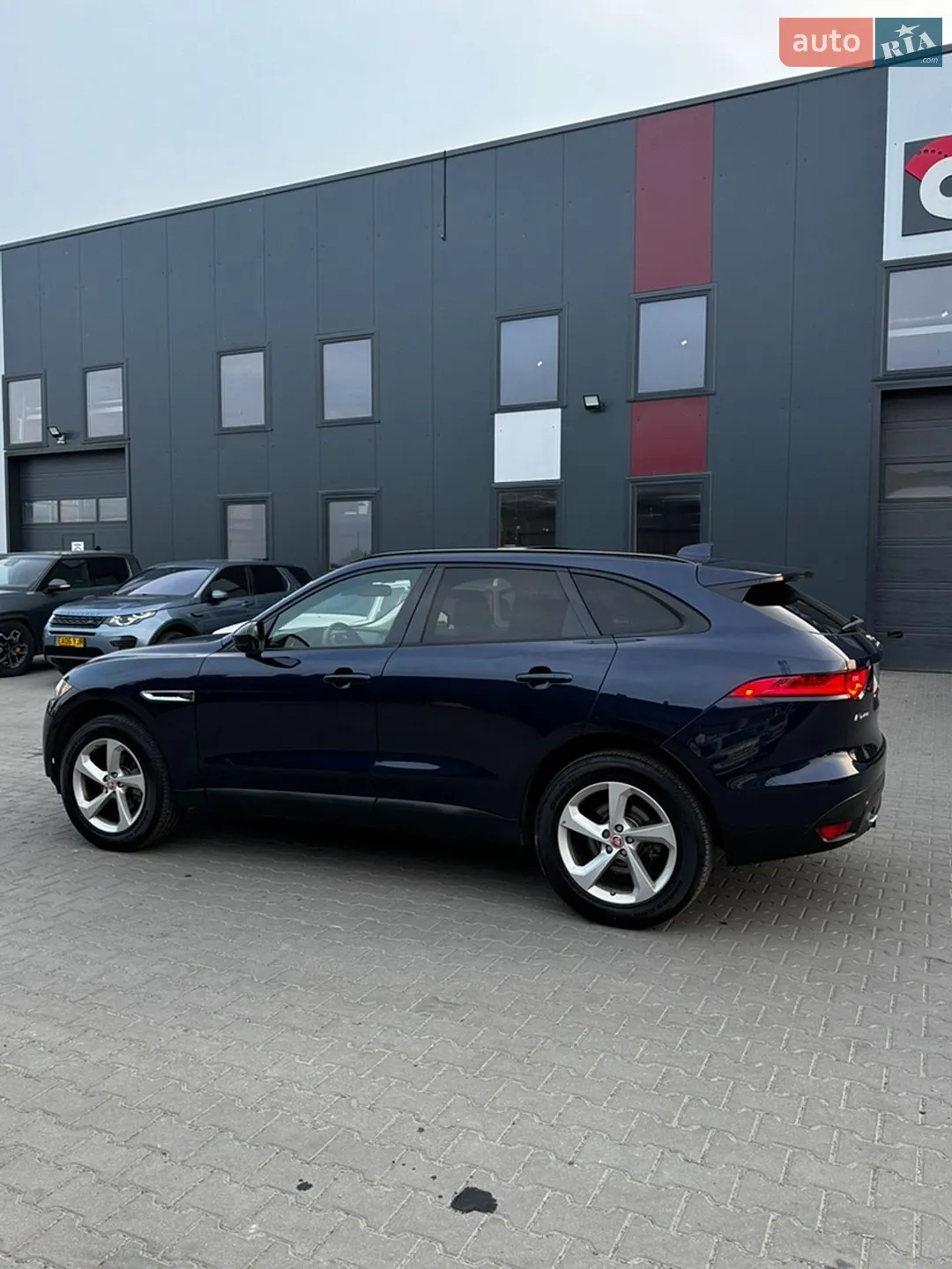 2018 Jaguar F-Pace - мініатюра 4