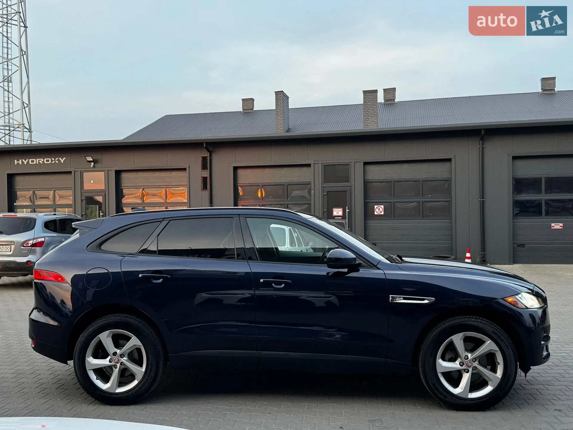 2018 Jaguar F-Pace - мініатюра 14