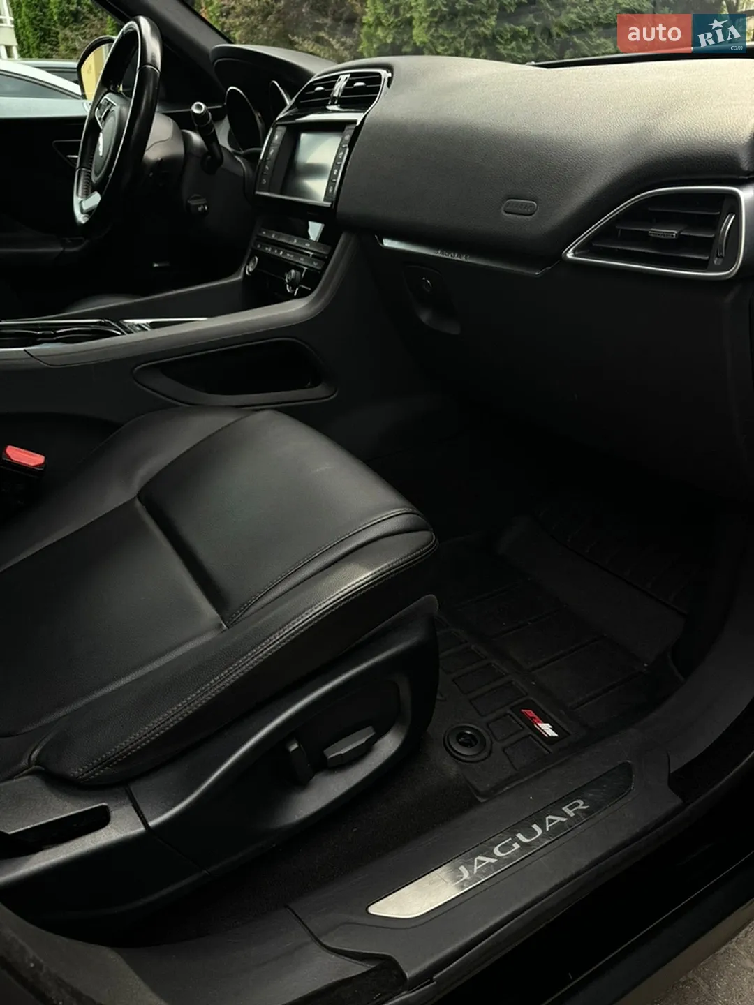 2016 Jaguar F-Pace - мініатюра 8