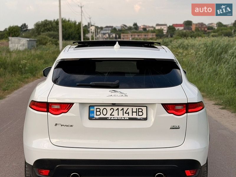 Позашляховик / Кросовер Jaguar F-Pace 2017 в Тернополі