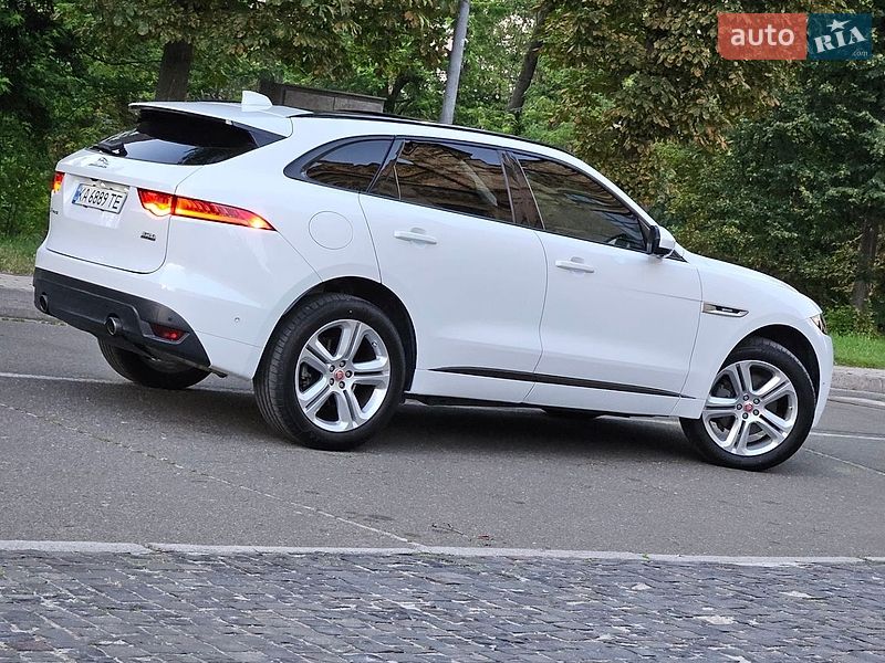 Внедорожник / Кроссовер Jaguar F-Pace 2017 в Киеве