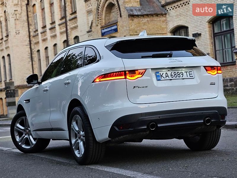 Внедорожник / Кроссовер Jaguar F-Pace 2017 в Киеве