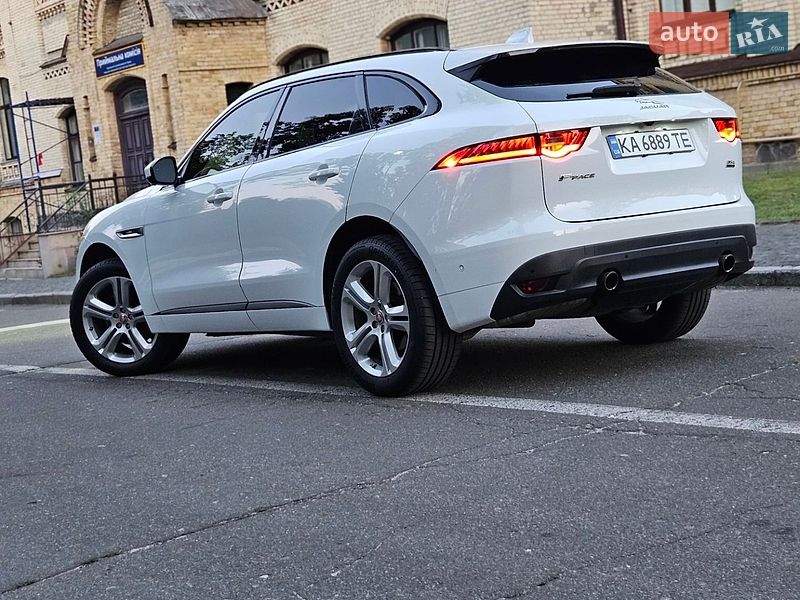 Внедорожник / Кроссовер Jaguar F-Pace 2017 в Киеве