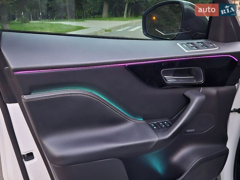 Внедорожник / Кроссовер Jaguar F-Pace 2017 в Киеве