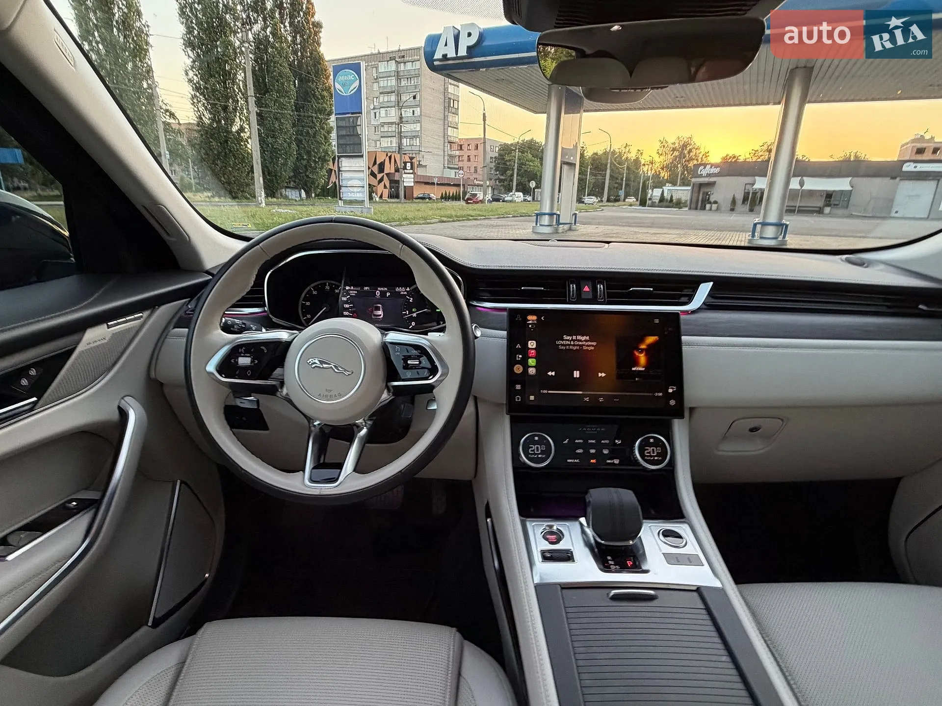 2022 Jaguar F-Pace - мініатюра 40