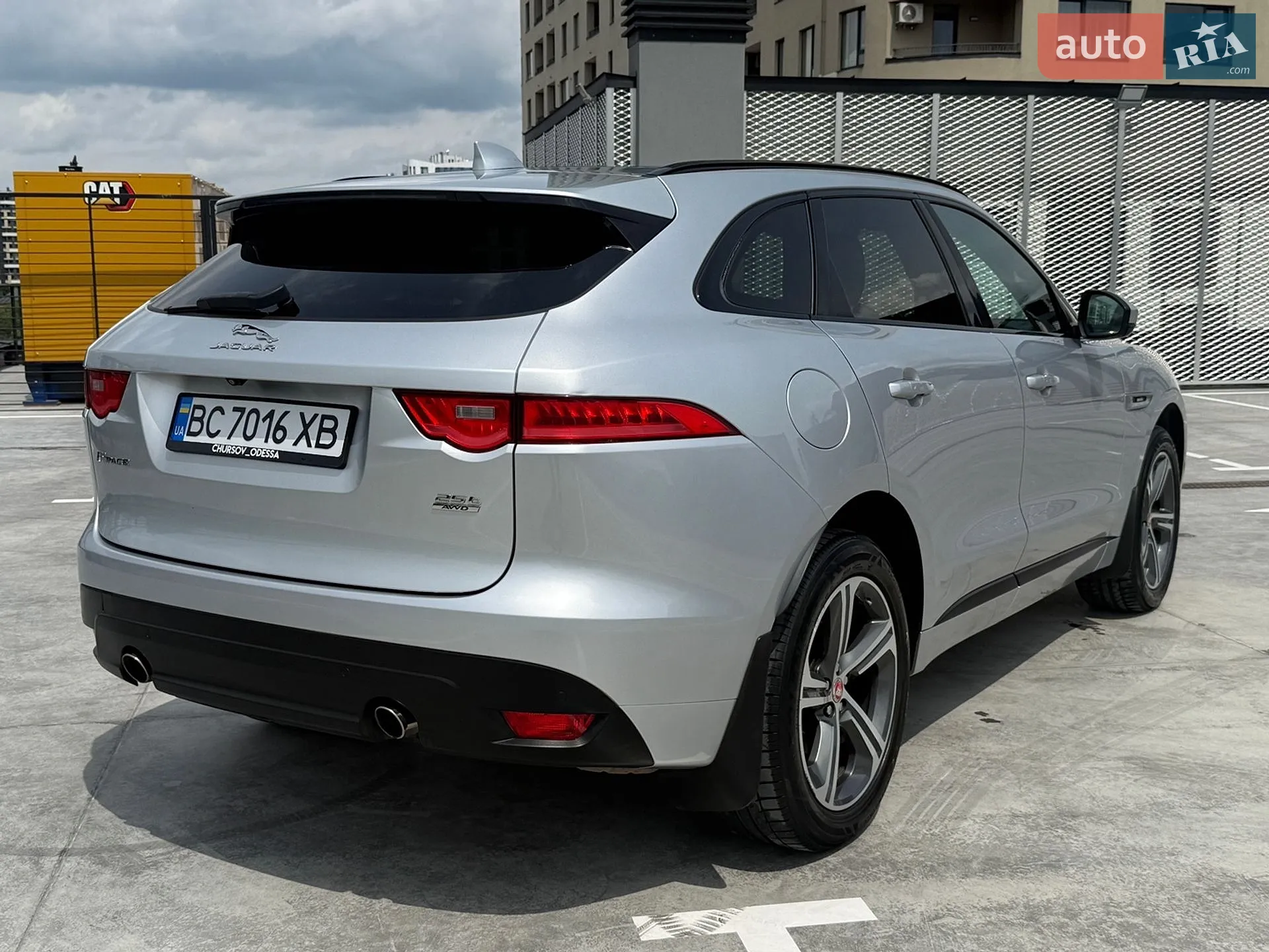 2017 Jaguar F-Pace - мініатюра 9