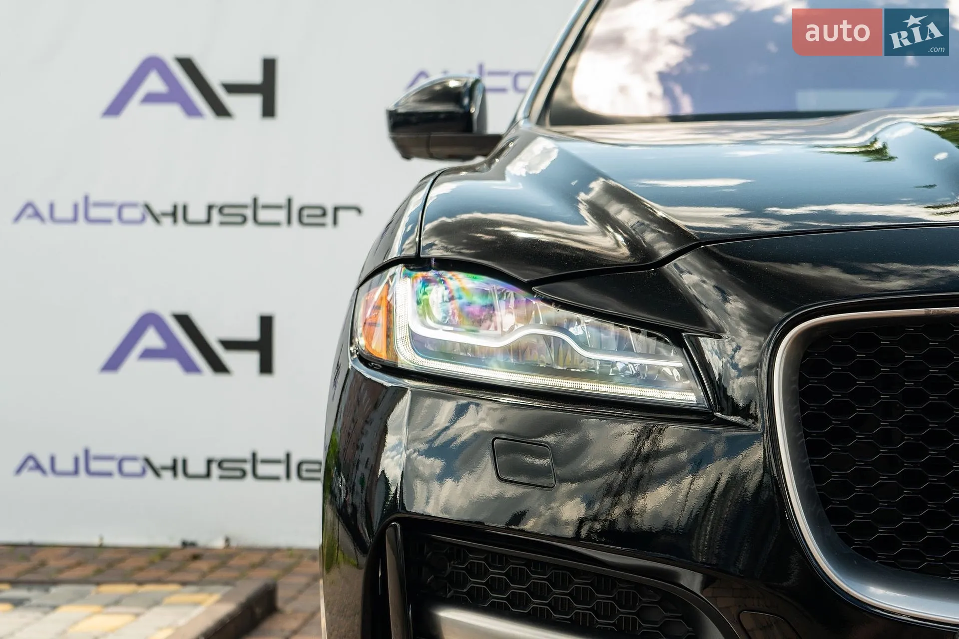 2019 Jaguar F-Pace - мініатюра 3