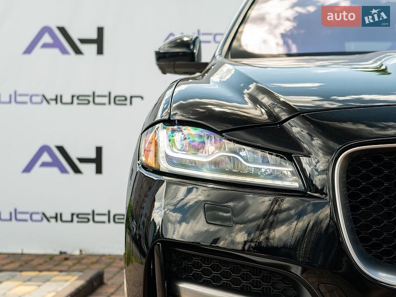 Внедорожник / Кроссовер Jaguar F-Pace 2019 в Киеве