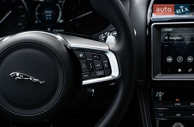 Внедорожник / Кроссовер Jaguar F-Pace 2019 в Киеве
