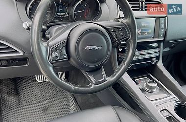 Внедорожник / Кроссовер Jaguar F-Pace 2016 в Ивано-Франковске фото 22 Внедорожник / Кроссовер Jaguar F-Pace 2016 в Ивано-Франковске