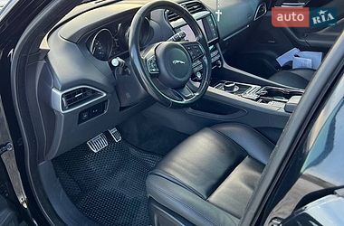 Внедорожник / Кроссовер Jaguar F-Pace 2016 в Ивано-Франковске фото 31 Внедорожник / Кроссовер Jaguar F-Pace 2016 в Ивано-Франковске