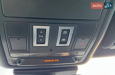 Внедорожник / Кроссовер Jaguar F-Pace 2016 в Ивано-Франковске фото 35 Внедорожник / Кроссовер Jaguar F-Pace 2016 в Ивано-Франковске