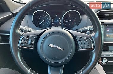 Внедорожник / Кроссовер Jaguar F-Pace 2016 в Ивано-Франковске фото 39 Внедорожник / Кроссовер Jaguar F-Pace 2016 в Ивано-Франковске