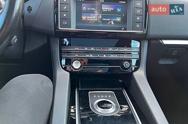 Внедорожник / Кроссовер Jaguar F-Pace 2016 в Ивано-Франковске фото 44 Внедорожник / Кроссовер Jaguar F-Pace 2016 в Ивано-Франковске