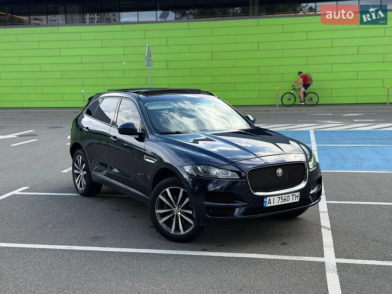 2016 Jaguar F-Pace - мініатюра 16