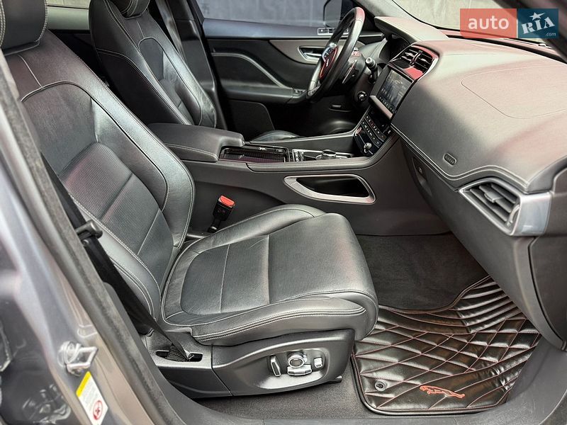 Внедорожник / Кроссовер Jaguar F-Pace 2019 в Киеве