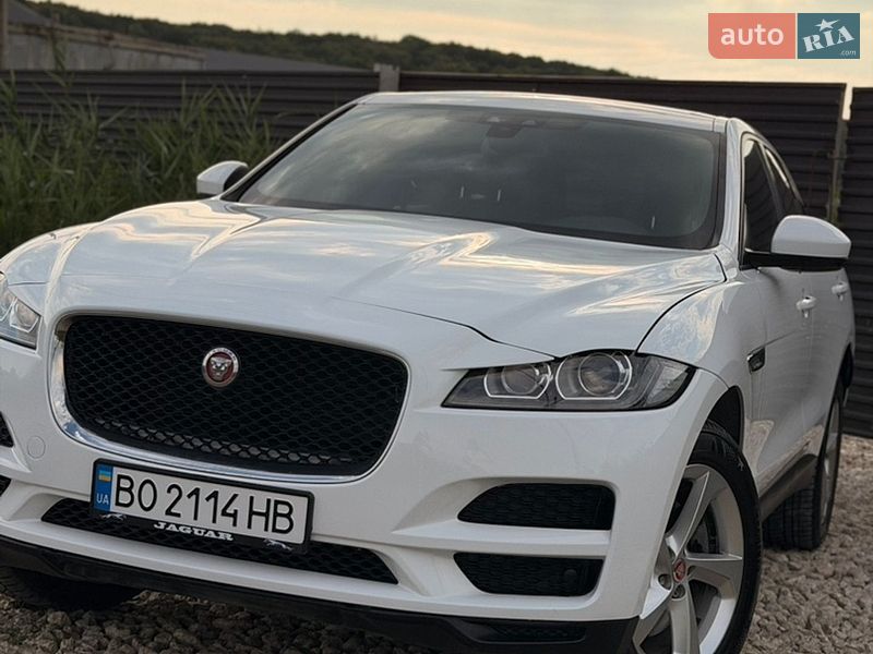 Позашляховик / Кросовер Jaguar F-Pace 2017 в Тернополі