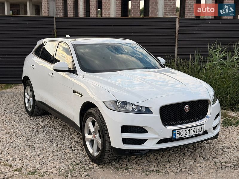 Позашляховик / Кросовер Jaguar F-Pace 2017 в Тернополі
