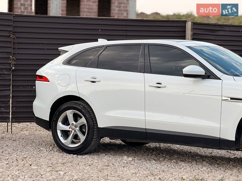 Позашляховик / Кросовер Jaguar F-Pace 2017 в Тернополі