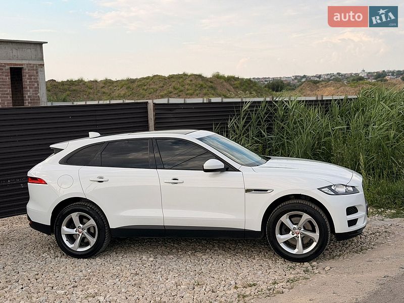 Позашляховик / Кросовер Jaguar F-Pace 2017 в Тернополі