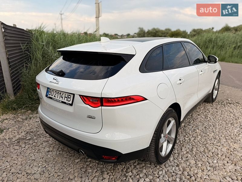 Позашляховик / Кросовер Jaguar F-Pace 2017 в Тернополі